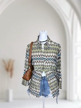 Geometric Print Button-Up Shirt in Olive & Blue